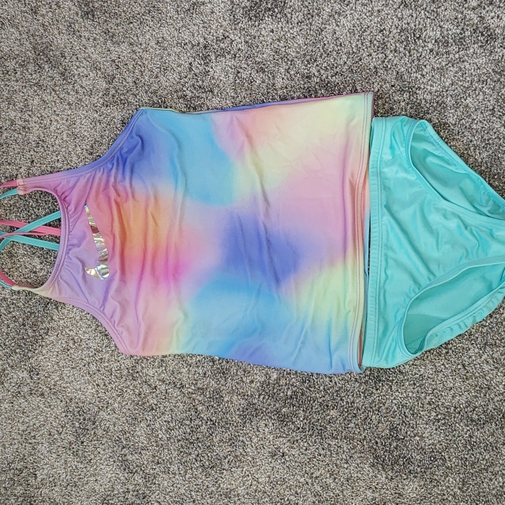 Nike 2pc swim pstel rainbow tank set